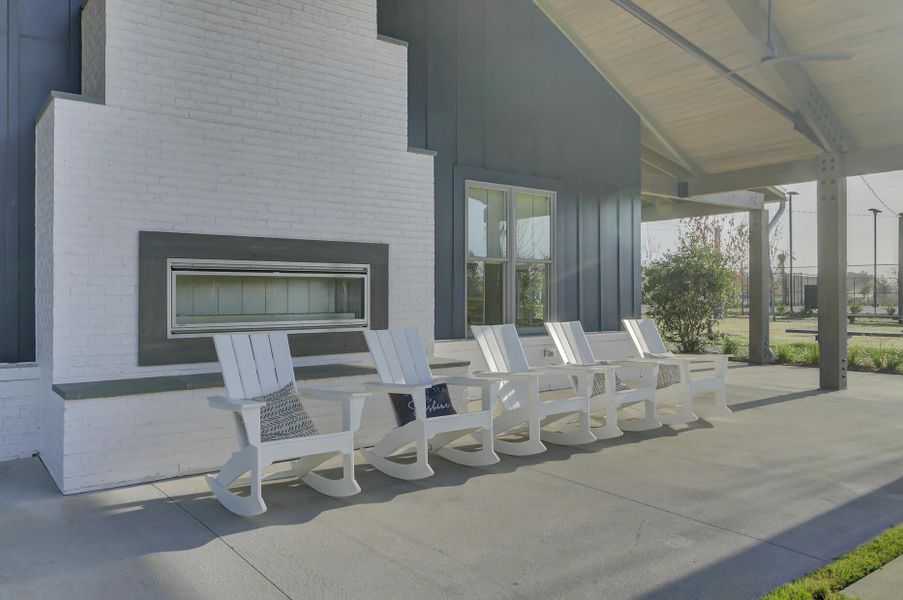 Exterior details and patio area of a home in Nexton - Midtown - The Village Collection, Summerville (Image 3).
