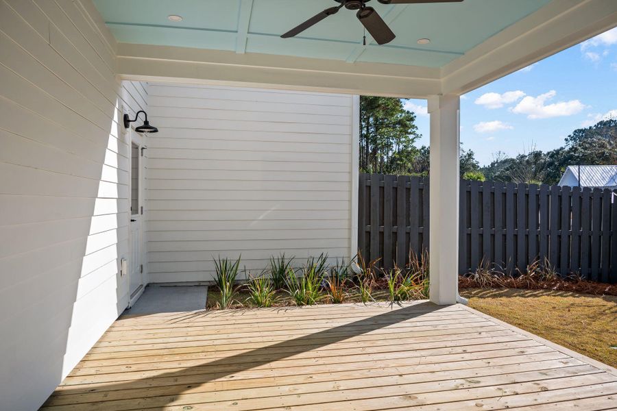 Exterior details and patio area of a home in , Johns Island (Image 4).