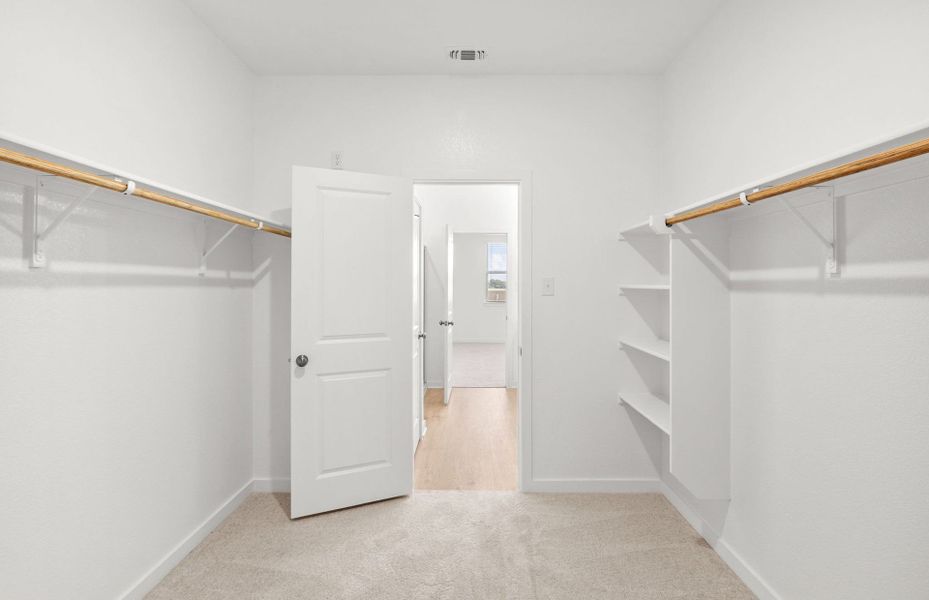 Spacious, unfurnished interior of a new home in Lagos, Manor (Image 38). Spacious, unfurnished interior of a new home in Lagos, Manor (Image 38).