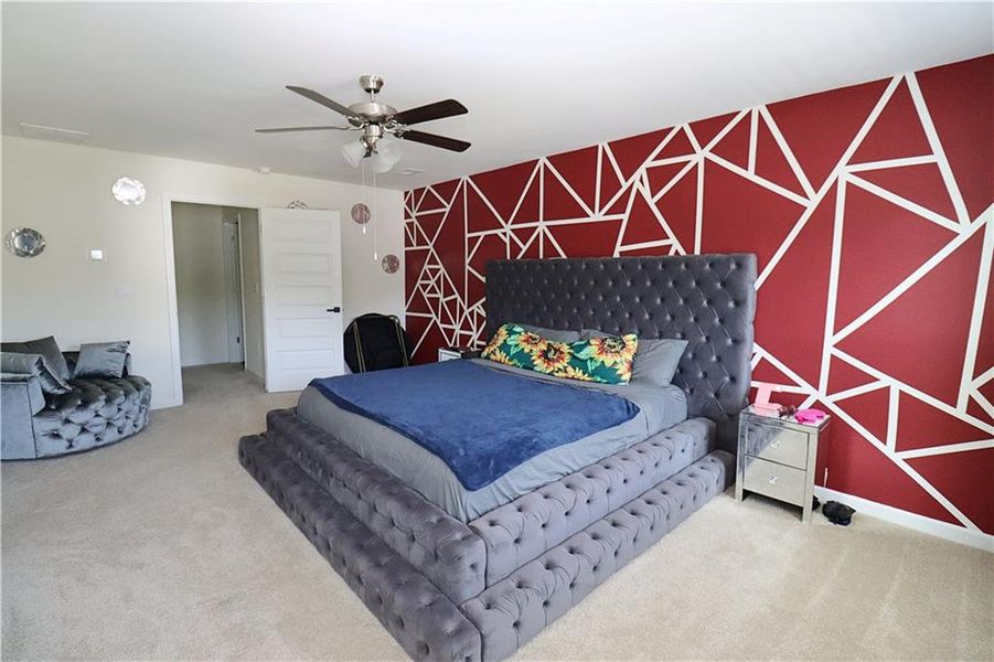 Furnished interior view inside a new home in , Atlanta (Image 32).