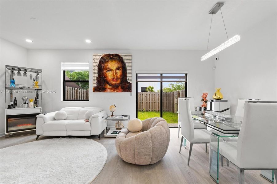 Furnished interior view inside a new home in , Homestead (Image 4).