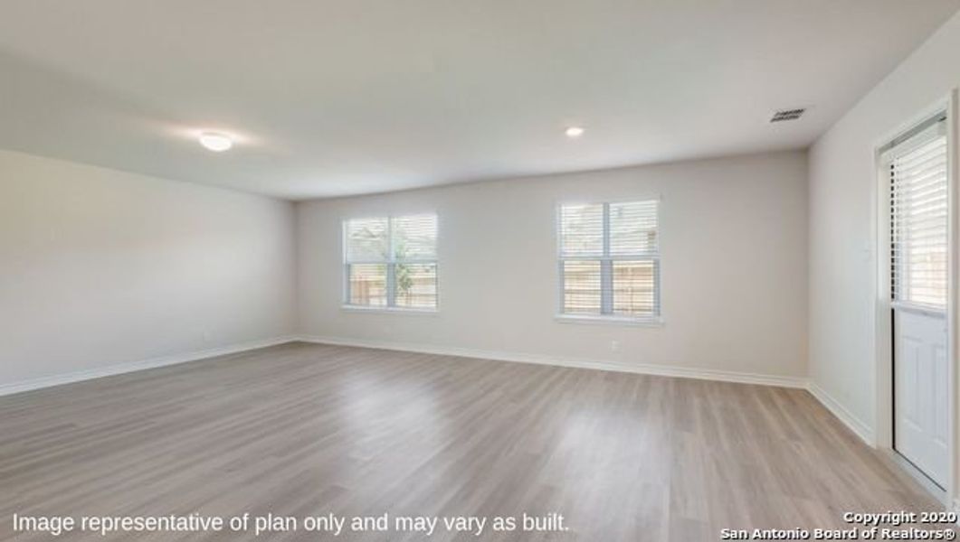 Spacious, unfurnished interior of a new home in Redbird Ranch, San Antonio (Image 15).