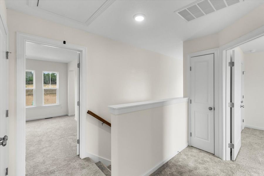 Spacious, unfurnished interior of a new home in Windsor, North Augusta (Image 15).