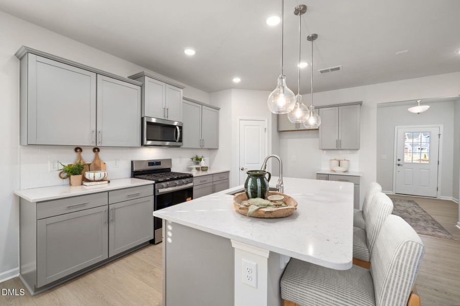 PRO Hampton Lot #74 (28)