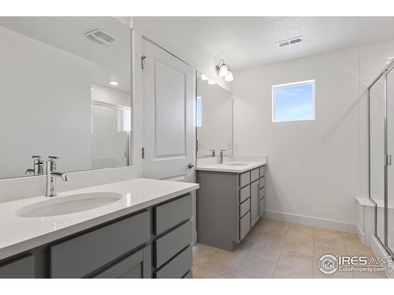 Furnished interior view inside a new home in Trailside on Harmony, Timnath (Image 8).