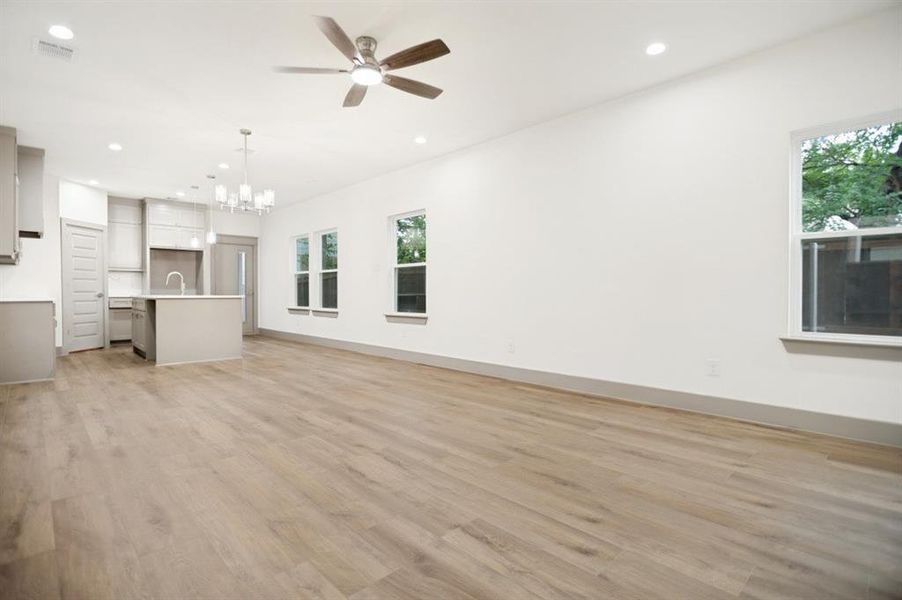 Spacious, unfurnished interior of a new home in , Dallas (Image 14). Spacious, unfurnished interior of a new home in , Dallas (Image 14).