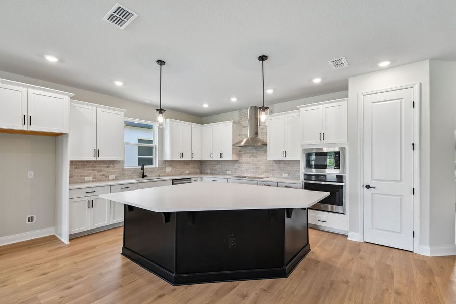 The Northglen - Kitchen