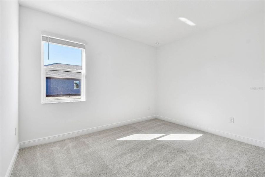 Spacious, unfurnished interior of a new home in Hawkstone, Sarasota (Image 26).