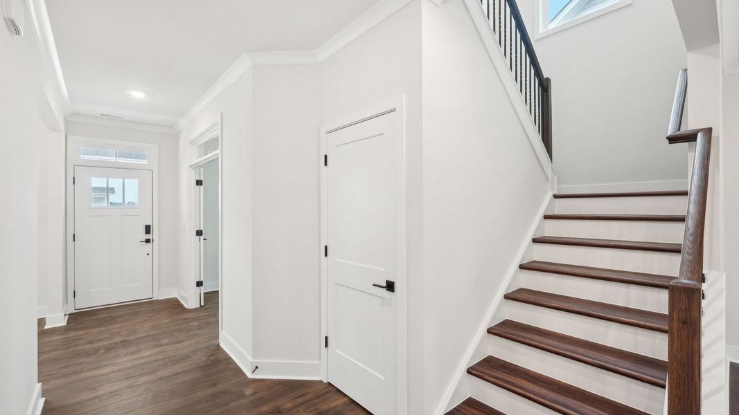 Spacious, unfurnished interior of a new home in Westport, York (Image 15).