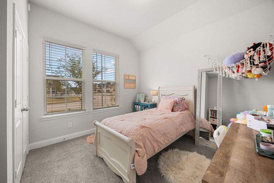 Furnished interior view inside a new home in , Tomball (Image 31).