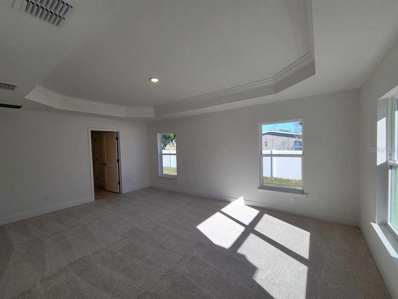 Spacious, unfurnished interior of a new home in Ocala Waterway / Kingsland Country Estates, Ocala (Image 16).