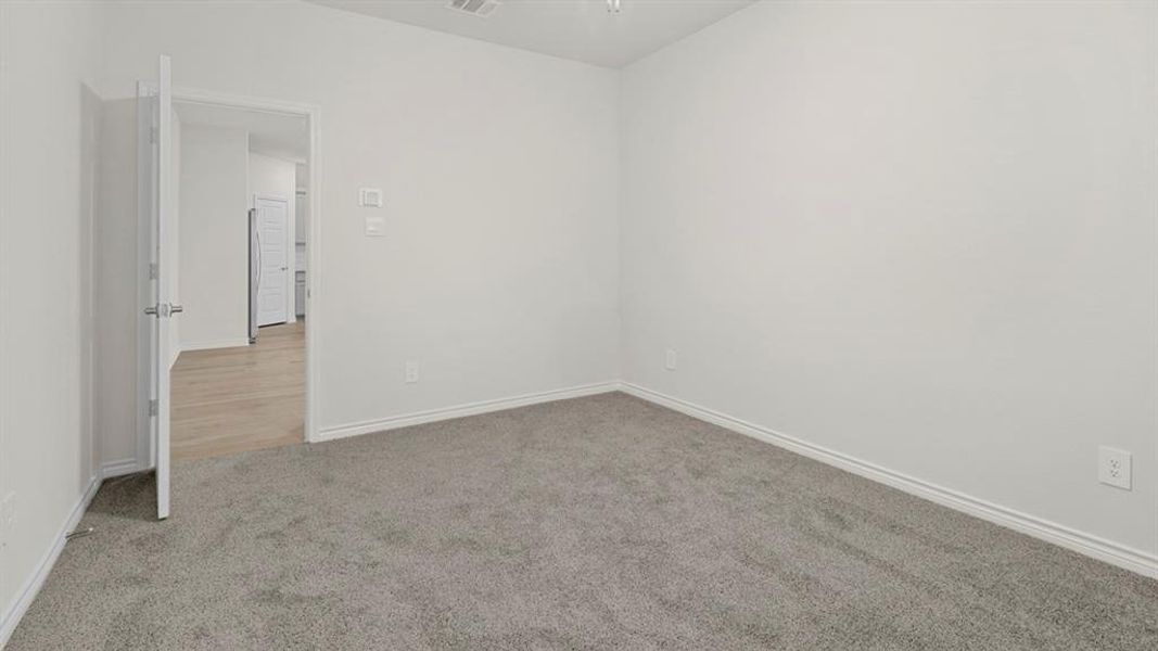 Spacious, unfurnished interior of a new home in Silverado, Aubrey (Image 15). Spacious, unfurnished interior of a new home in Silverado, Aubrey (Image 15).