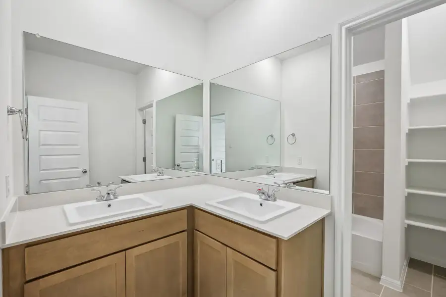 Furnished interior view inside a new home in Trinity Ranch, Elgin (Image 15).