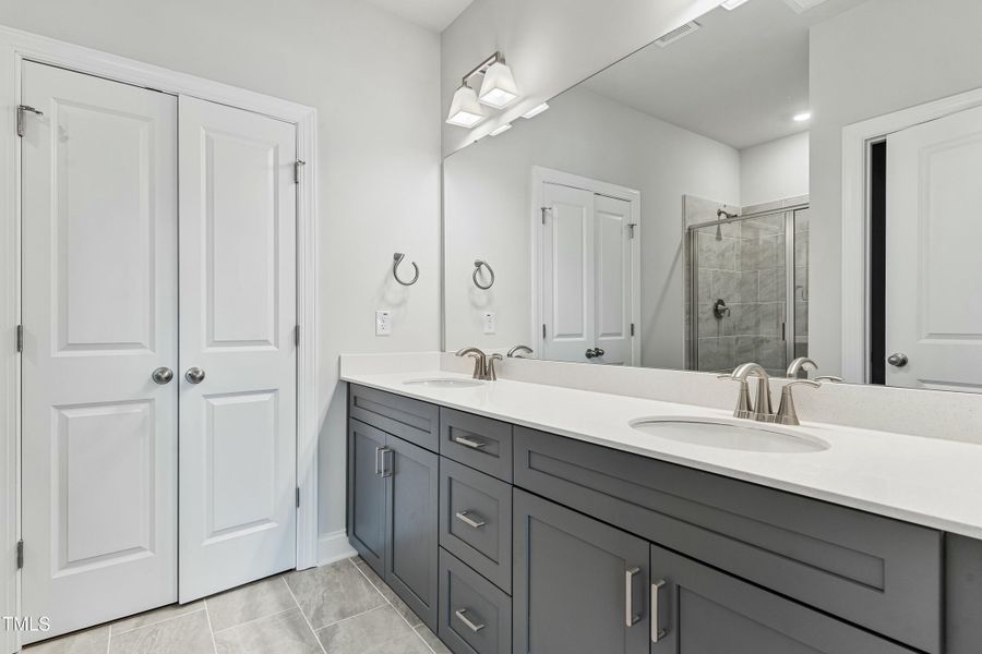 tempImage1fWTmB tempImage1fWTmB