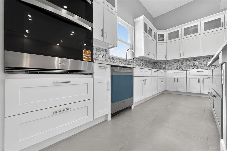 Furnished interior view inside a new home in , Port Charlotte (Image 42).