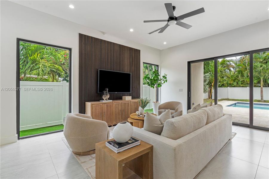 Furnished interior view inside a new home in , Fort Lauderdale (Image 11). Furnished interior view inside a new home in , Fort Lauderdale (Image 11).