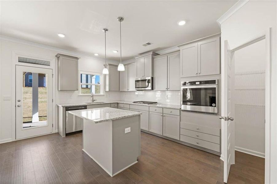 Furnished interior view inside a new home in Westland, Bogart (Image 12). Furnished interior view inside a new home in Westland, Bogart (Image 12).