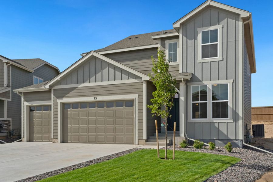 Representative exterior photo of a completed home built from the Onyx by View Homes in Lochbuie Station – Jewel Collection, Lochbuie, CO (Image 23).