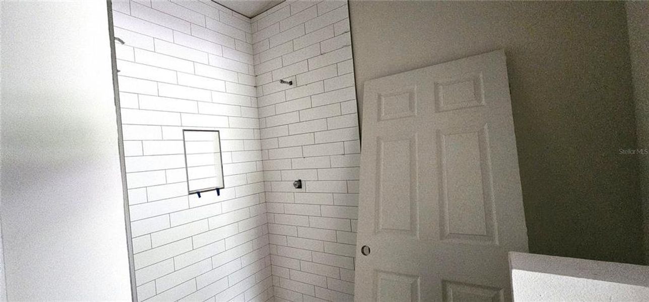 Image 10 of a home in .