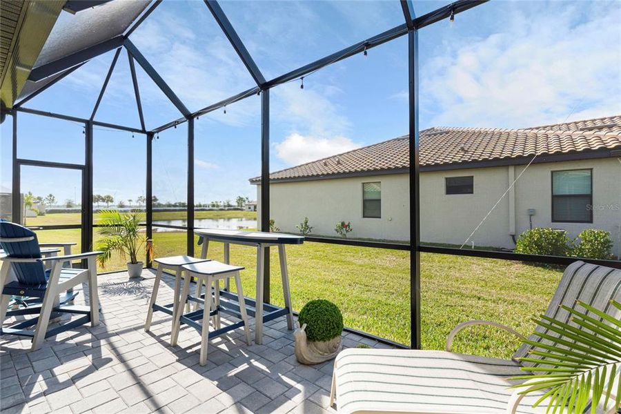 Exterior details and patio area of a home in , Bradenton (Image 23).