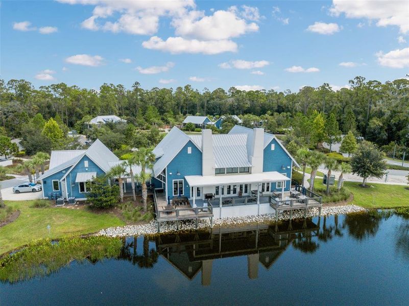 Clubhouse cafe with boardwalk, water front dining.