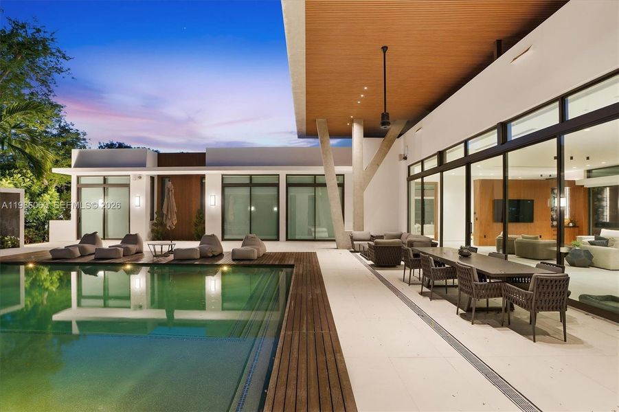 Community amenities in , Miami Shores (Image 46). Community amenities in , Miami Shores (Image 46).