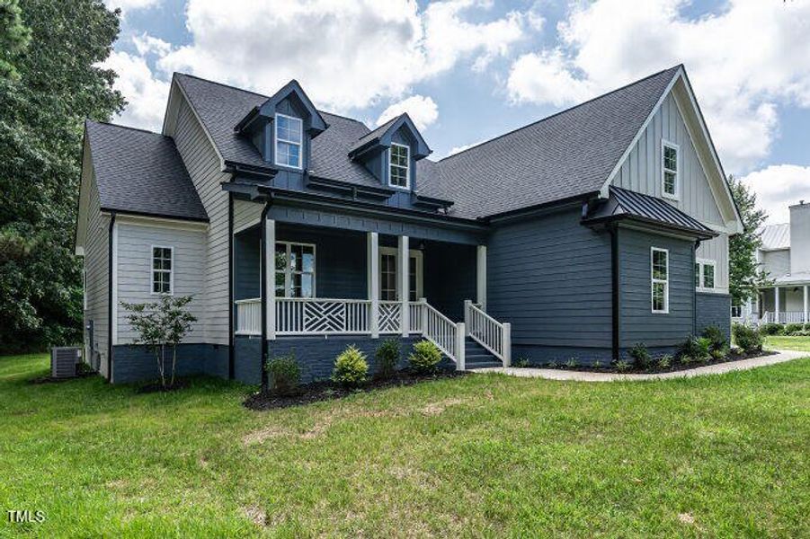 001-680x453-main-exterior