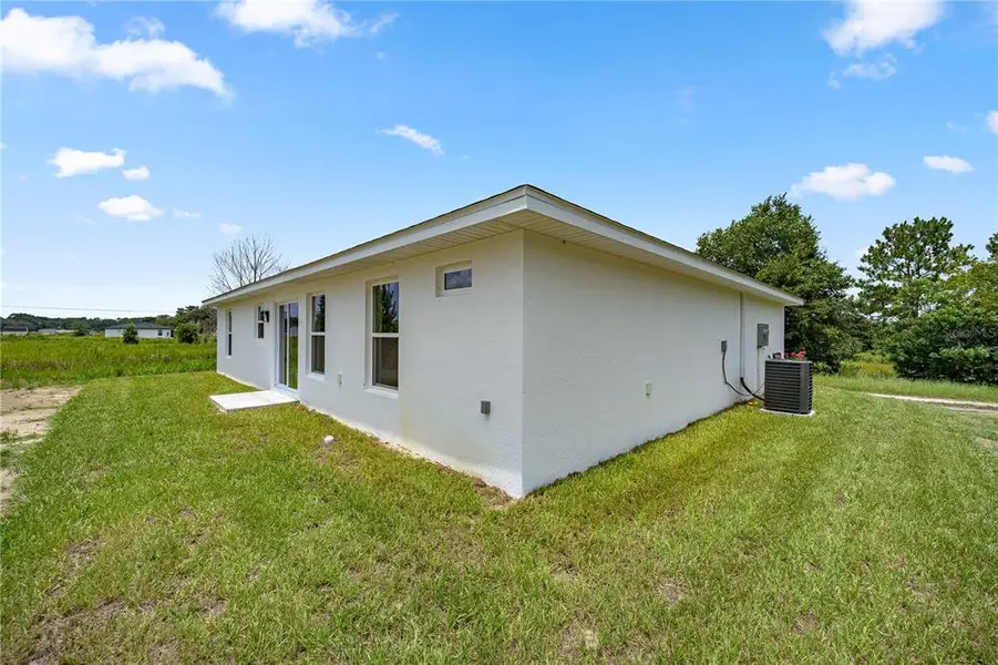 Exterior details and patio area of a home in , Ocala (Image 17). Exterior details and patio area of a home in , Ocala (Image 17).