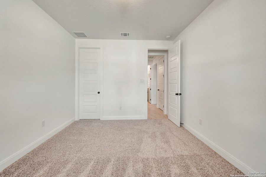 Spacious, unfurnished interior of a new home in Preserve at Annabelle Ranch, San Antonio (Image 38). Spacious, unfurnished interior of a new home in Preserve at Annabelle Ranch, San Antonio (Image 38).