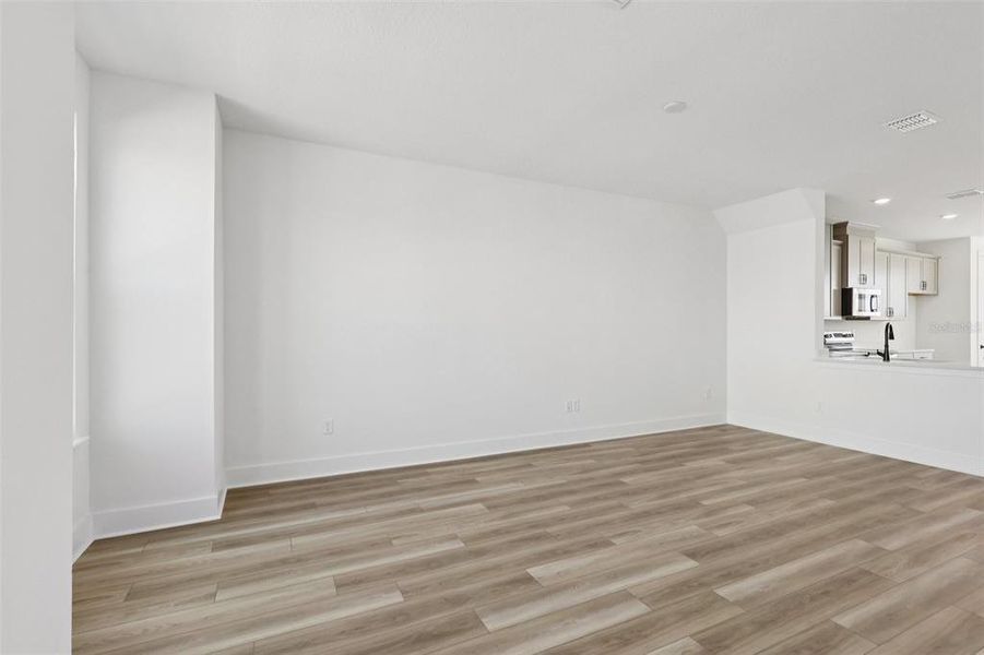 Spacious, unfurnished interior of a new home in Parkview at Hamlin, Winter Garden (Image 13). Spacious, unfurnished interior of a new home in Parkview at Hamlin, Winter Garden (Image 13).