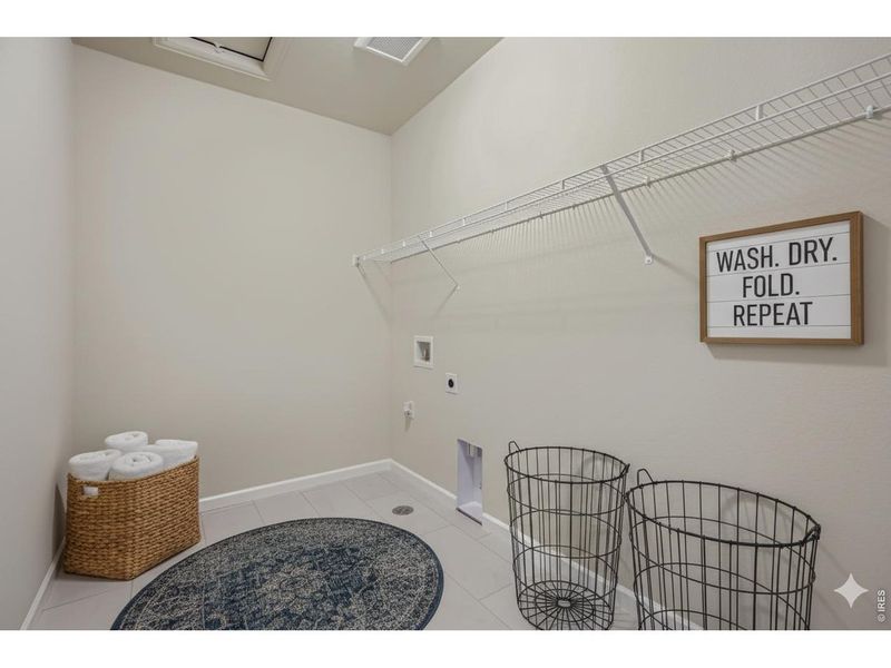 Spacious, unfurnished interior of a new home in Country Club Reserve, Fort Collins (Image 21).