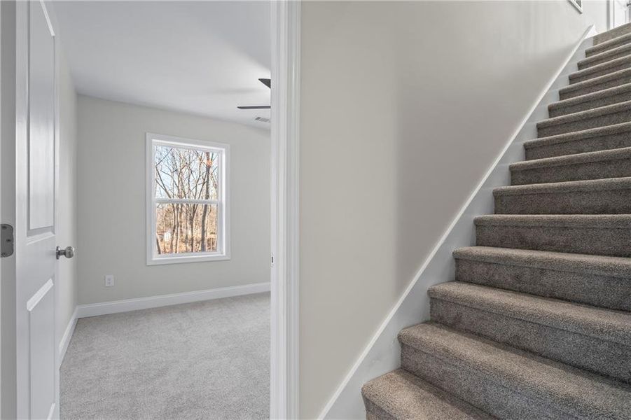 Spacious, unfurnished interior of a new home in , Gainesville (Image 29).