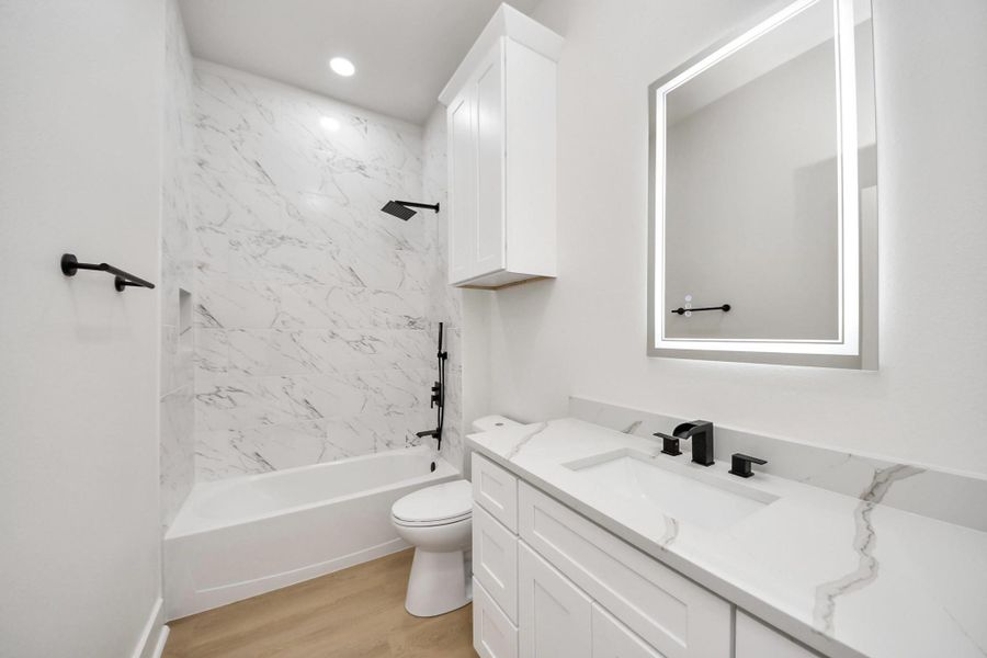 Furnished interior view inside a new home in , Houston (Image 10).