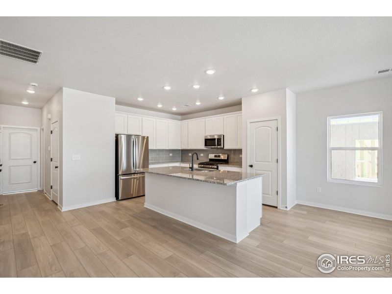 Image 34 of a home in Kinston Mainstreet Townhomes.