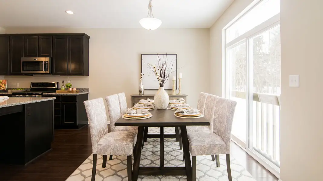 Representative furnished interior of a home built from the The Malden by Norfolk Homes in Valleys, Jackson (Image 12).
