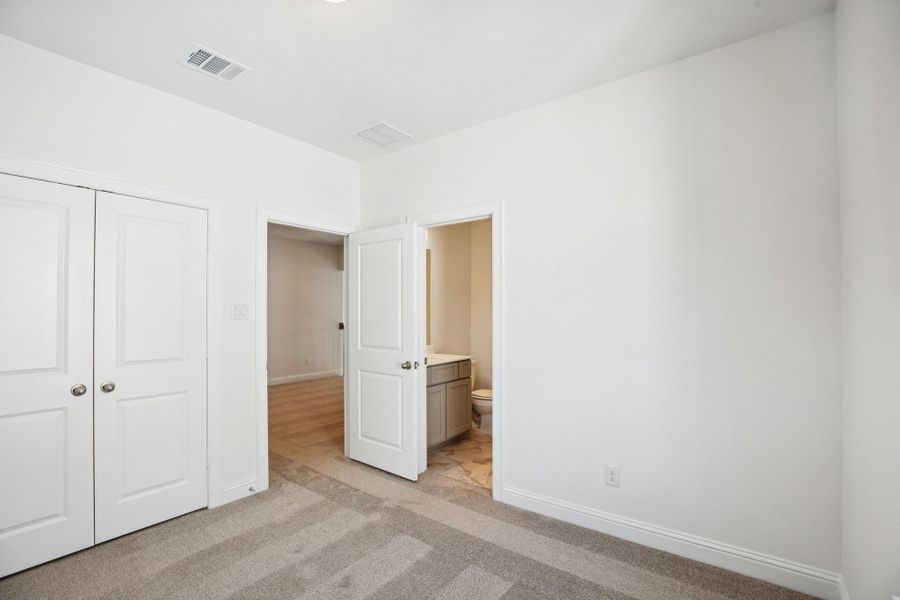 Spacious, unfurnished interior of a new home in , Magnolia (Image 24).