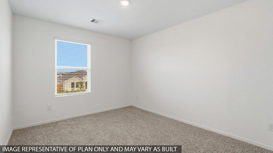 Spacious, unfurnished interior of a new home in Chapel Lakes, Montgomery (Image 18).