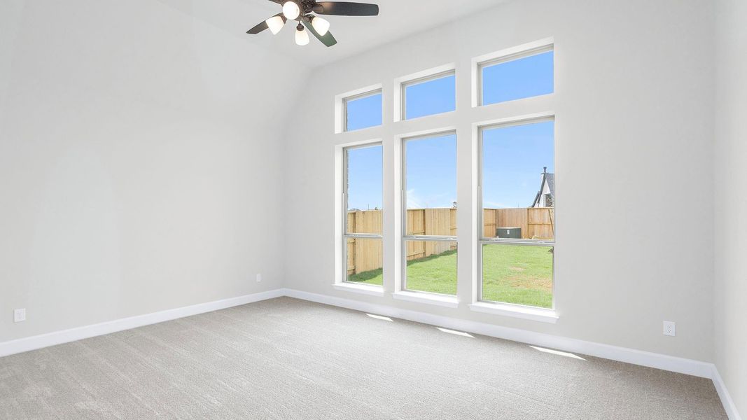 Spacious, unfurnished interior of a new home in Meridiana, Manvel (Image 9).