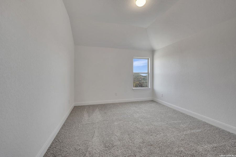 Spacious, unfurnished interior of a new home in Everly Estates, San Antonio (Image 43).