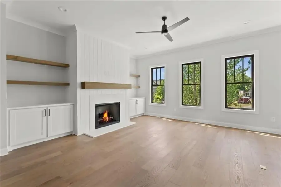 Spacious, unfurnished interior of a new home in , Senoia (Image 19).