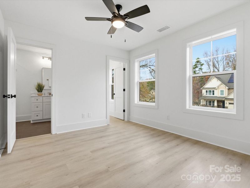 Spacious, unfurnished interior of a new home in , Mooresville (Image 21).