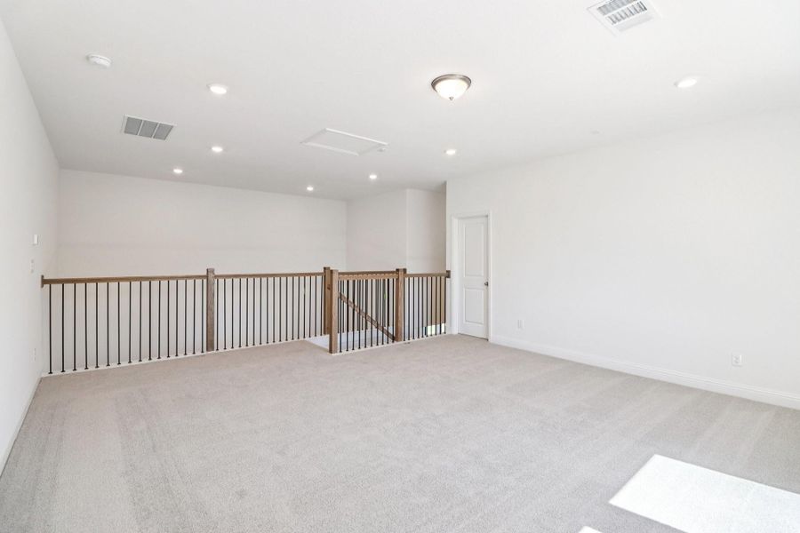 Spacious, unfurnished interior of a new home in Evergreen 60', Conroe (Image 20).