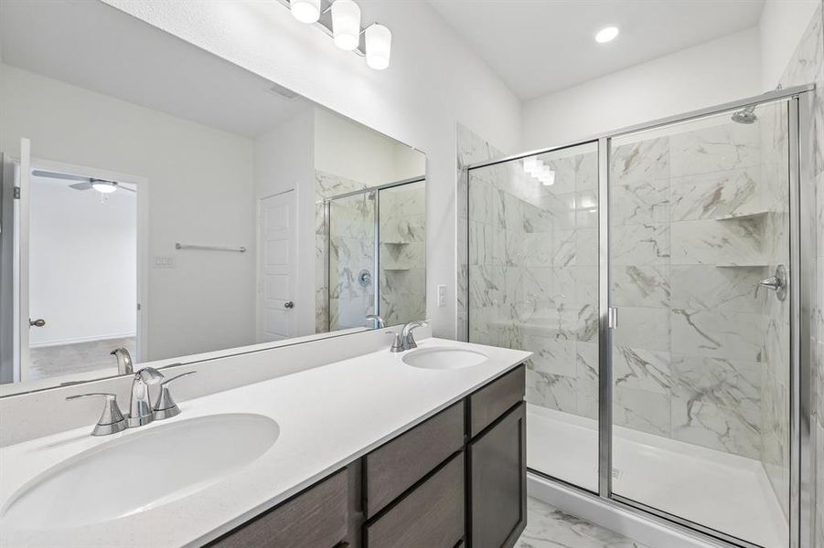 Furnished interior view inside a new home in Cottonwood Creek, Seagoville (Image 9).
