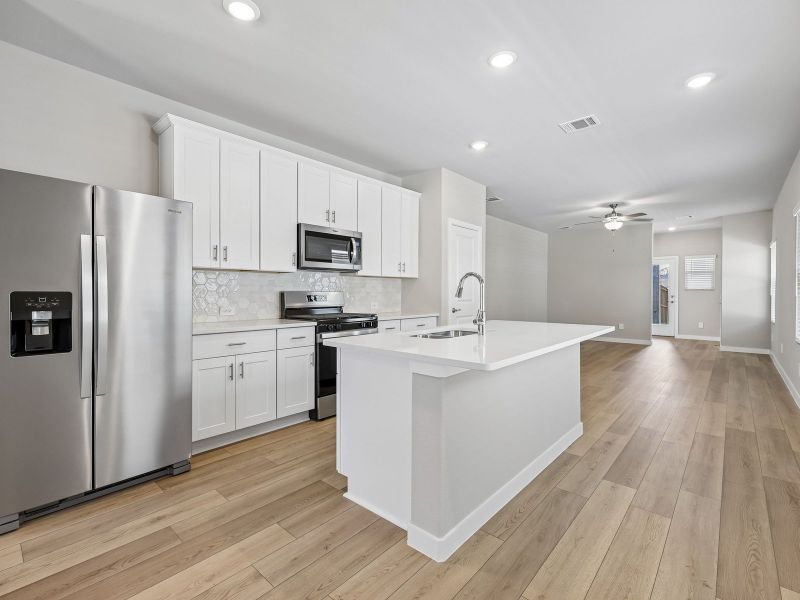 Furnished interior view inside a new home in Cibolo Hills West - Spring Series, Fort Worth (Image 7).