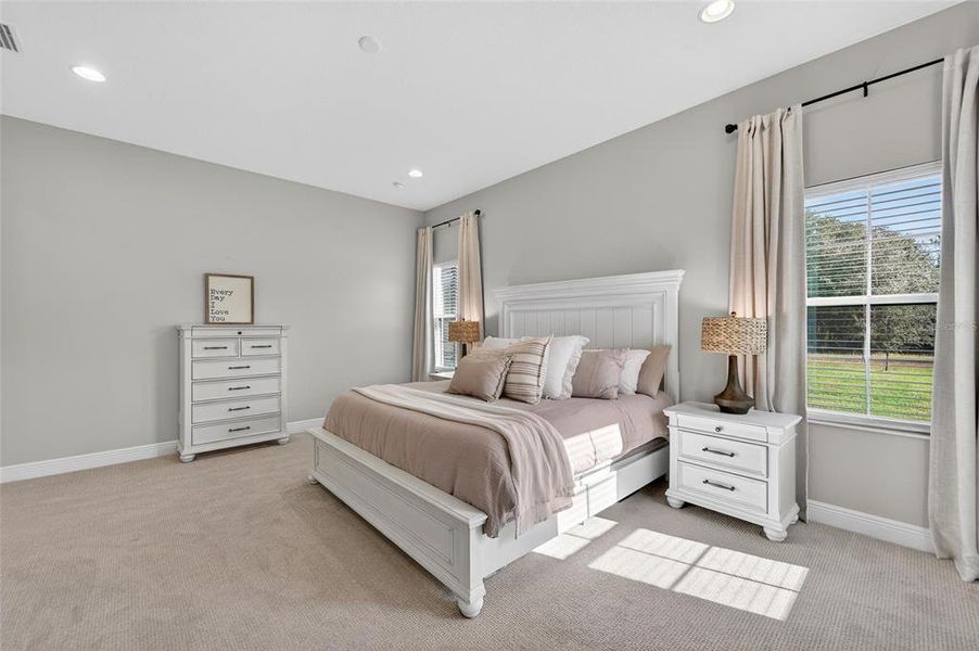 Furnished interior view inside a new home in Creek Ridge Preserve, Lithia (Image 14). Furnished interior view inside a new home in Creek Ridge Preserve, Lithia (Image 14).