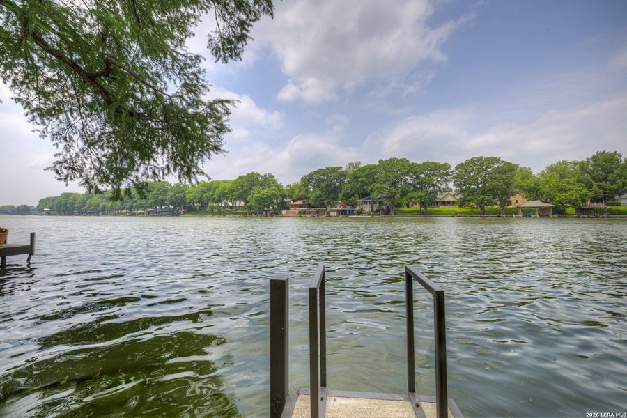 Natural landscape and outdoor views near  in Seguin (Image 49).