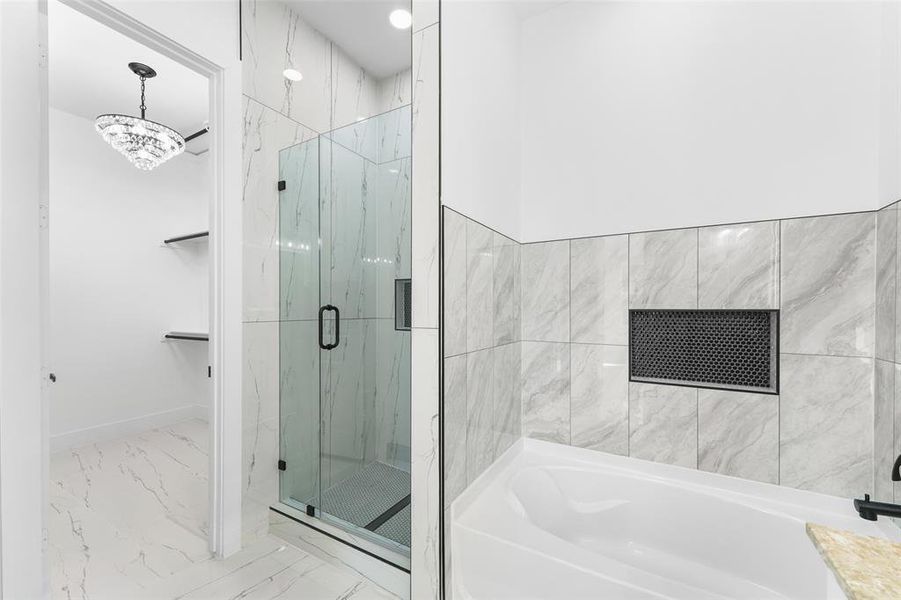 Furnished interior view inside a new home in , Dallas (Image 10).