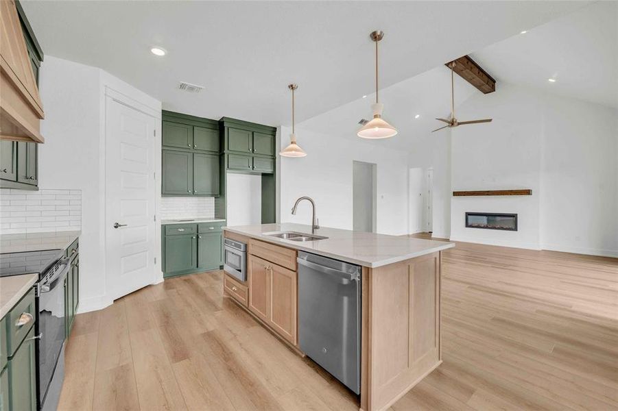 Please note: These interior photos are not of the actual home but are of a completed one with a similar floor plan. Finishes, features, and layouts may vary.