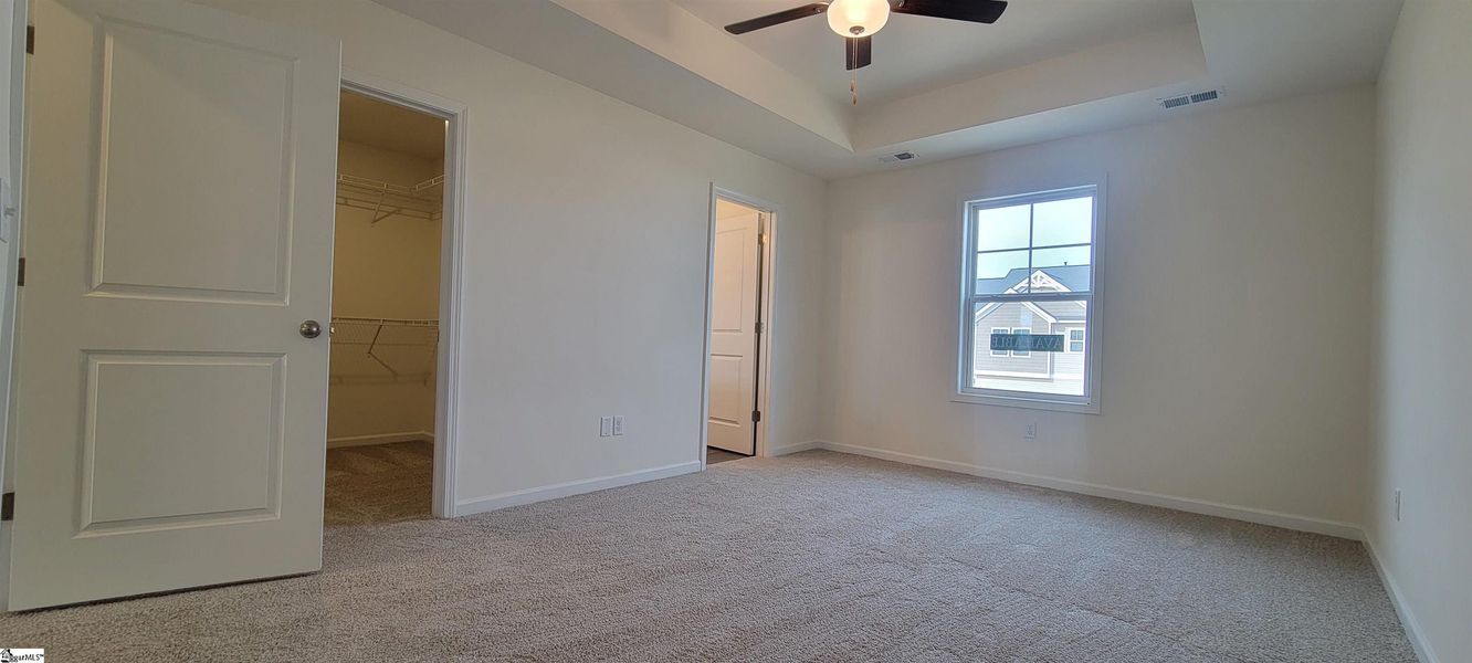 Spacious, unfurnished interior of a new home in Halton Oaks, Spartanburg (Image 16).