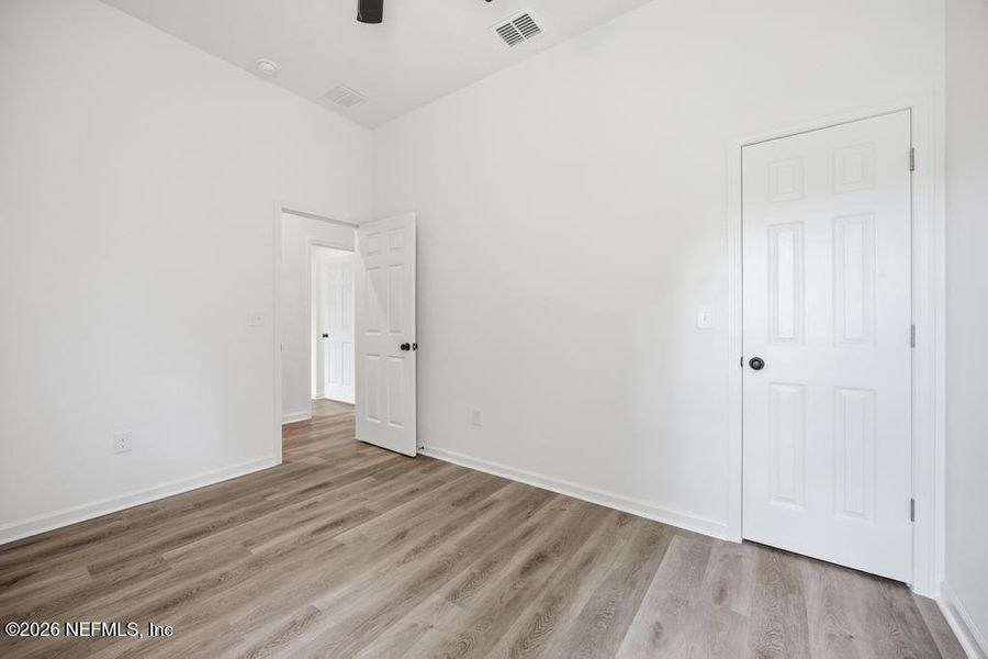 Spacious, unfurnished interior of a new home in , Jacksonville (Image 21).